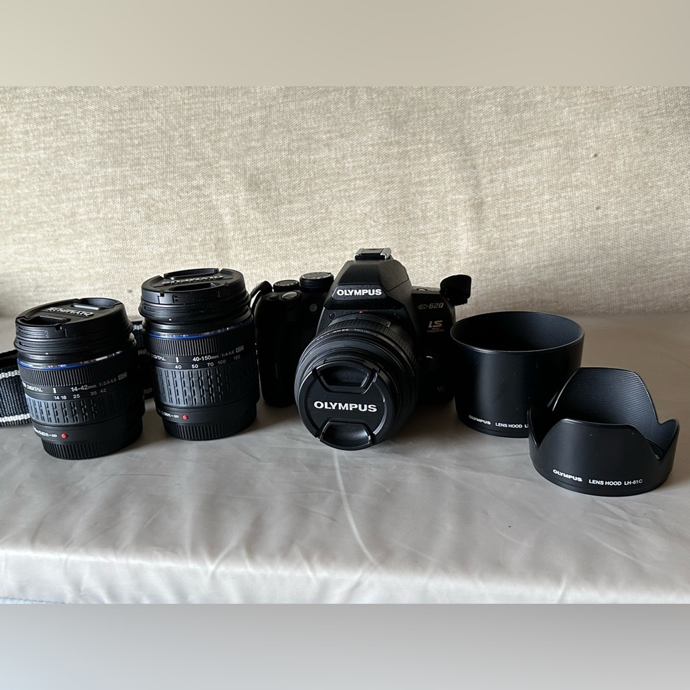 Olympus Camera E-620 (plus 3 lenses)